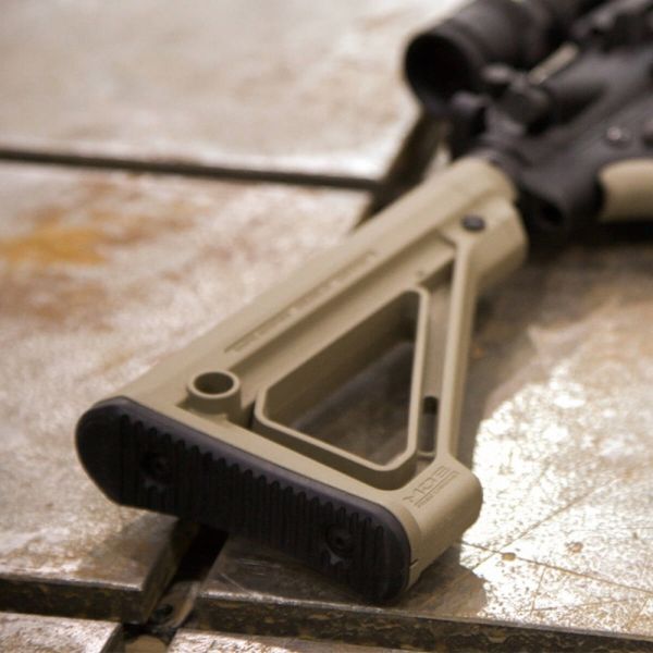 Magpul MOE Carbine Festschaft – Mil-Spec - MAG480-FDE_4