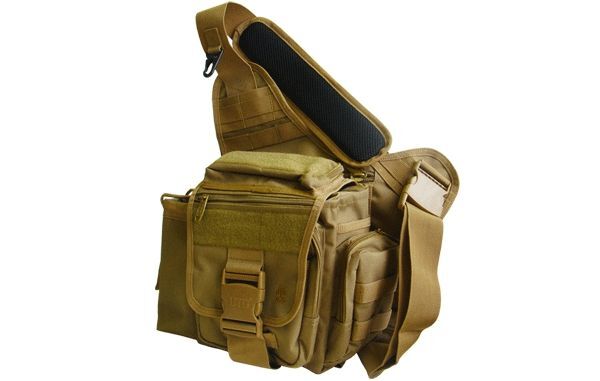 UTG Tactical Messenger Bag, Dark Earth