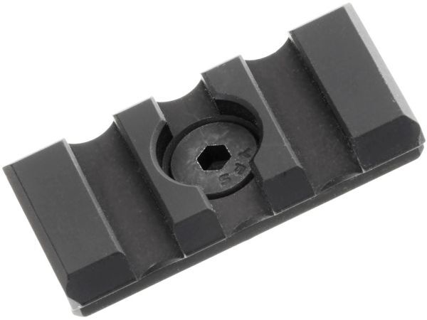 UTG PRO 3 Nuten Picatinny Schienenelement M-LOK